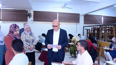 لأول مرة.. انطلاق امتحانات الماجستير والدكتوراه بنظام الساعات المعتمدة بكلية التمريض بجامعة سوهاج