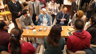تعرف على موعد غلق وفتح المحلات والمطاعم في التوقيت الصيفي