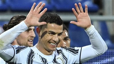 بعد هاتريك كالياري.. كريستيانو رونالدو يحقق الثلاثية رقم 57 في مسيرته