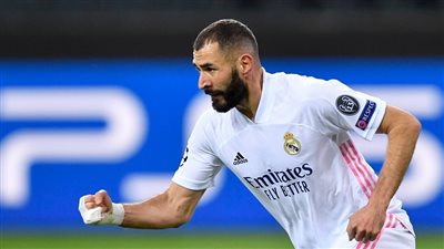 بنزيما: نتيجة الذهاب أمام أتالانتا لن تساعدنا.. ووضع 