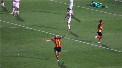 الترجي التونسي يُسجل الهدف الأول في شباك الزمالك 