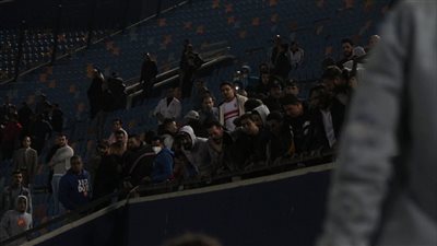 بعد هزيمة الترجي.. الحزن يسيطر على جمهور الزمالك وهجوم على مجلس الإدارة (صور)
