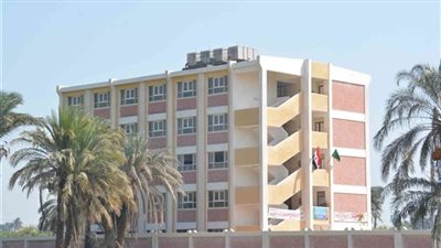 التفاصيل الكاملة حول تعرض مدرس للضرب داخل مدرسة بالإسماعيلية