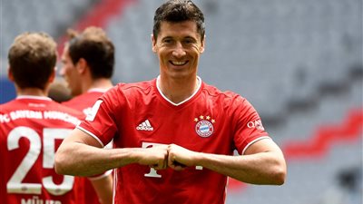 ليفاندوفسكي: دائما متعطش للأهداف