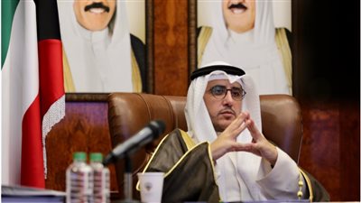 بعد لقاء رئيس الوزراء الباكستاني.. وزير الخارجية الكويتي يخضع للعزل الصحي بسبب كورونا