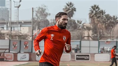 فحص طبي وأشعة جديدة لعلي معلول وحمدي فتحي قبل السفر إلى جنوب إفريقيا