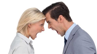 كيف يختار الشريكان الوقت المناسب للنقاش لمنع المشاكل؟