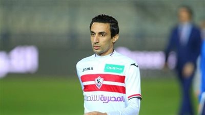 أيمن حفني يشارك في تدريبات الزمالك الجماعية