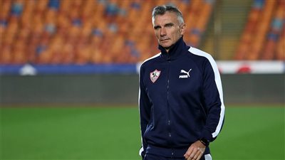 كارتيرون يطمئن على حالة المصابين من طبيب الزمالك