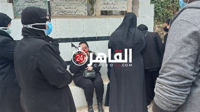 تشييع جثمان شقيقة الفنان الراحل محمود ياسين إلى مثواها الأخير بمقابر الأسرة ببورسعيد 