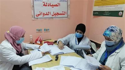 الكشف على 2443 مواطناً بالقافلة الطبية المجانية بقرية السلام بدمياط