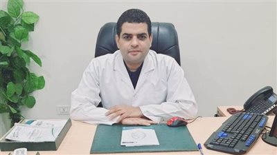 طبيب يروي تفاصيل ولادة طفل بهيئة حورية البحر في الأقصر (فيديو وصور)