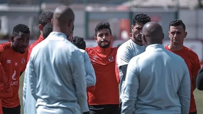 أيمن أشرف ينتظم في مران الأهلي استعدادًا للمريخ السوداني 