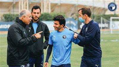 بيراميدز يفتقد جهود إسلام عيسى أمام الإسماعيلي