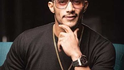 محمد رمضان يحتفل بوصول أغنيته 