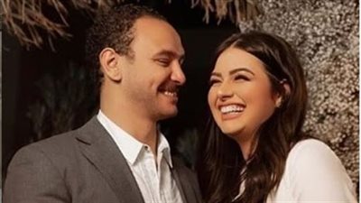 أحمد خالد صالح يفاجئ زوجته هنادي مهنا في عيد ميلادها (صور)