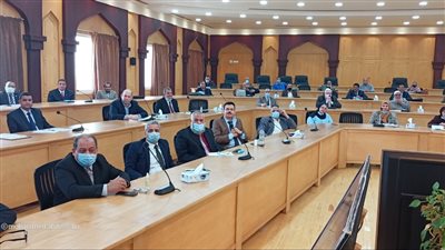 رئيس جامعة الأزهر يعقد لقاءً مفتوحًا مع مديري العموم بالجامعة