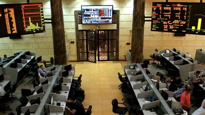  البورصة تتحول للصعود بمنتصف تعاملات اليوم.. والمؤشر السبعيني يقفز 2.5%