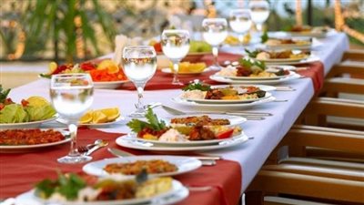 مع دخول رمضان.. تعرف على اتيكيت العزائم والولائم خلال الشهر الكريم 