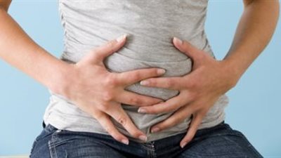 منها تناول النعناع وممارسة الرياضة.. تعرف على طرق علاج انتفاخ البطن