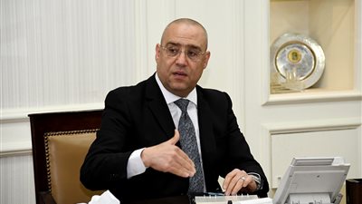 وزير الإسكان: البنوك تبدأ استقبال طلبات الحصول على الوحدات السكنية بـ 
