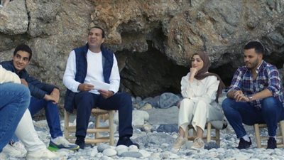 عمرو خالد: 