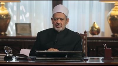 كتبها بخط يده.. جامعة الأزهر تقرر طباعة رسالة 