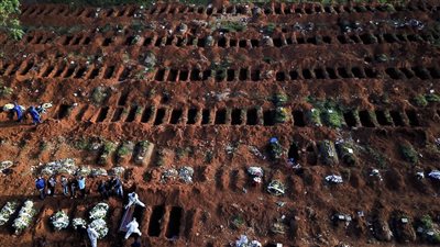 البرازيل تسجل 3000 حالة وفاة بفيروس كورونا خلال 24 ساعة الماضية 