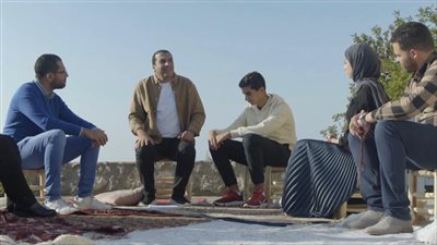 عمرو خالد يكشف سر العلاقة بين محبة الله وحب الناس وفتح كل الأبواب في ظل ضغوط الحياة