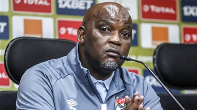 موسيماني يفتح النار على مدرب صن داونز ويعلق على هجوم الجماهير 