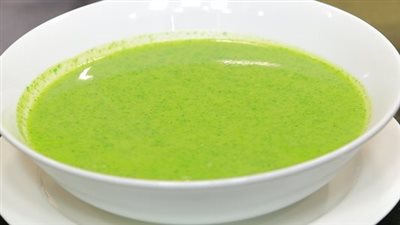 الأشهر في المطبخ السوري.. طريقة عمل شوربة الجرجير