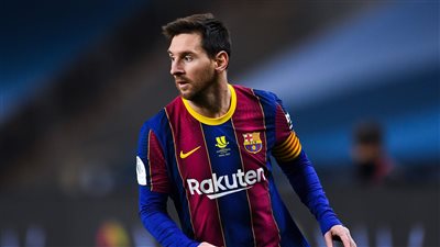 ميسي البرغوث الأرجنتيني من مرض الأنيميا إلى الأفضل في العالم
