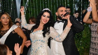 أحمد سعد عن انتقاد سمية الخشاب لإطلالته الشفافة: من جمهوري وعايزة مصلحتي.. ورقصها على أغنيتي تشجيع ليا