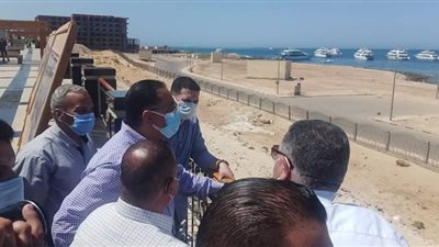 تشديدات أمنية تزامنًا مع جولة رئيس الوزراء التفقدية للغردقة