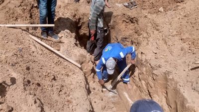 مياه سوهاج تجرى إعمال الصيانة الشاملة لجميع معدات التشغيل 