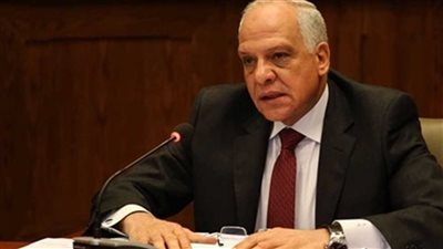 محافظ الجيزة: إلغاء الإجازات للعاملين بأجهزة المرافق والعمل الميداني للتعامل مع أي طوارئ