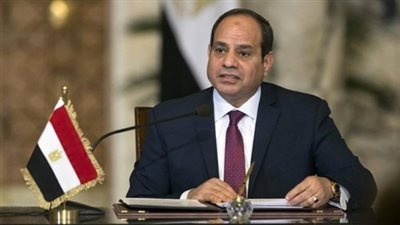 السيسي في قناة السويس لرفع العلم على الكراكة مهاب مميش