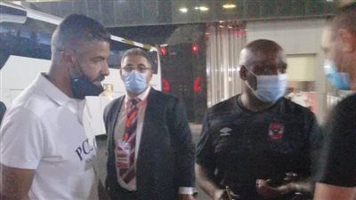 بيتسو موسيماني يجتمع بوفد صن داونز بعد مواجهة الزمالك