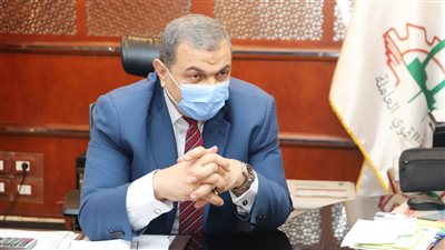 القوى العاملة: توفير 137 فرصة عمل بالبحر الأحمر