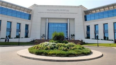 إنجازات قطاع الاتصالات خلال الربع الأول من 2024.. ارتفاع عدد مكاتب البريد وقفزة بمؤشر القطاع بالبورصة وتأسيس 81 شركة 