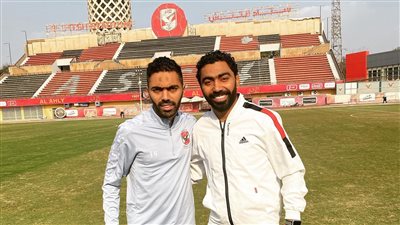استياء في الأهلي من هجوم شقيق الشحات على شيكابالا بمباراة صن داونز