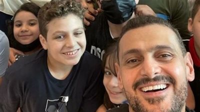 رامز جلال يفاجئ جمهوره بمشاركته في العرض الخاص لفيلمه الجديد 