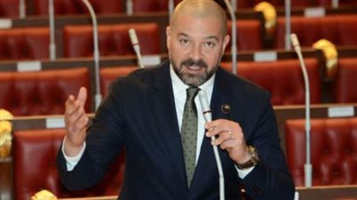 سر ترشيح الأندية النائب أحمد دياب لتمثيلها في رابطة المحترفين 