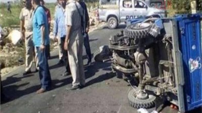 مصرع مزارع وإصابة شقيقه عقب انقلاب 