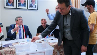 السوريون في مصر يدلون بأصواتهم في الانتخابات الرئاسية 