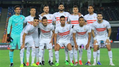 حمادة طلبة: تغيير المدربين وراء عدم استقرار دفاعات الزمالك 