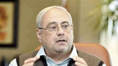 اختراع منبه يحسب مواقيت الصلاة.. 10 معلومات عن رجل الأعمال أحمد بهجت
