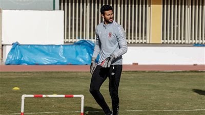 محمد الشناوي: لاعبو الأهلي دائما على قدر المسئولية.. وهدفنا السوبر الإفريقي