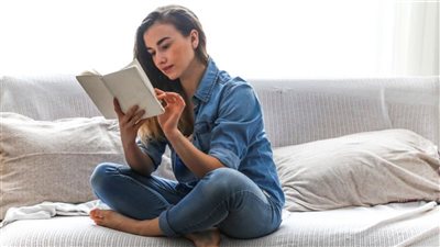 محبو القراءة يتمتعون بميزة بيولوجية بفضل بنية دماغ أفضل| دراسة