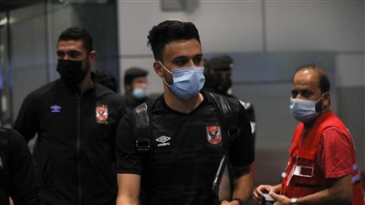 الأهلي ينتقل إلى فندق البطولة استعدادًا لمواجهة نهضة بركان بالسوبر الإفريقي 